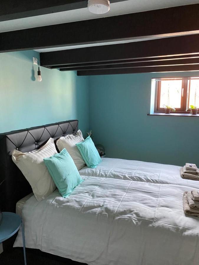 B&B With Or Without De Schuur Zierikzee Dış mekan fotoğraf