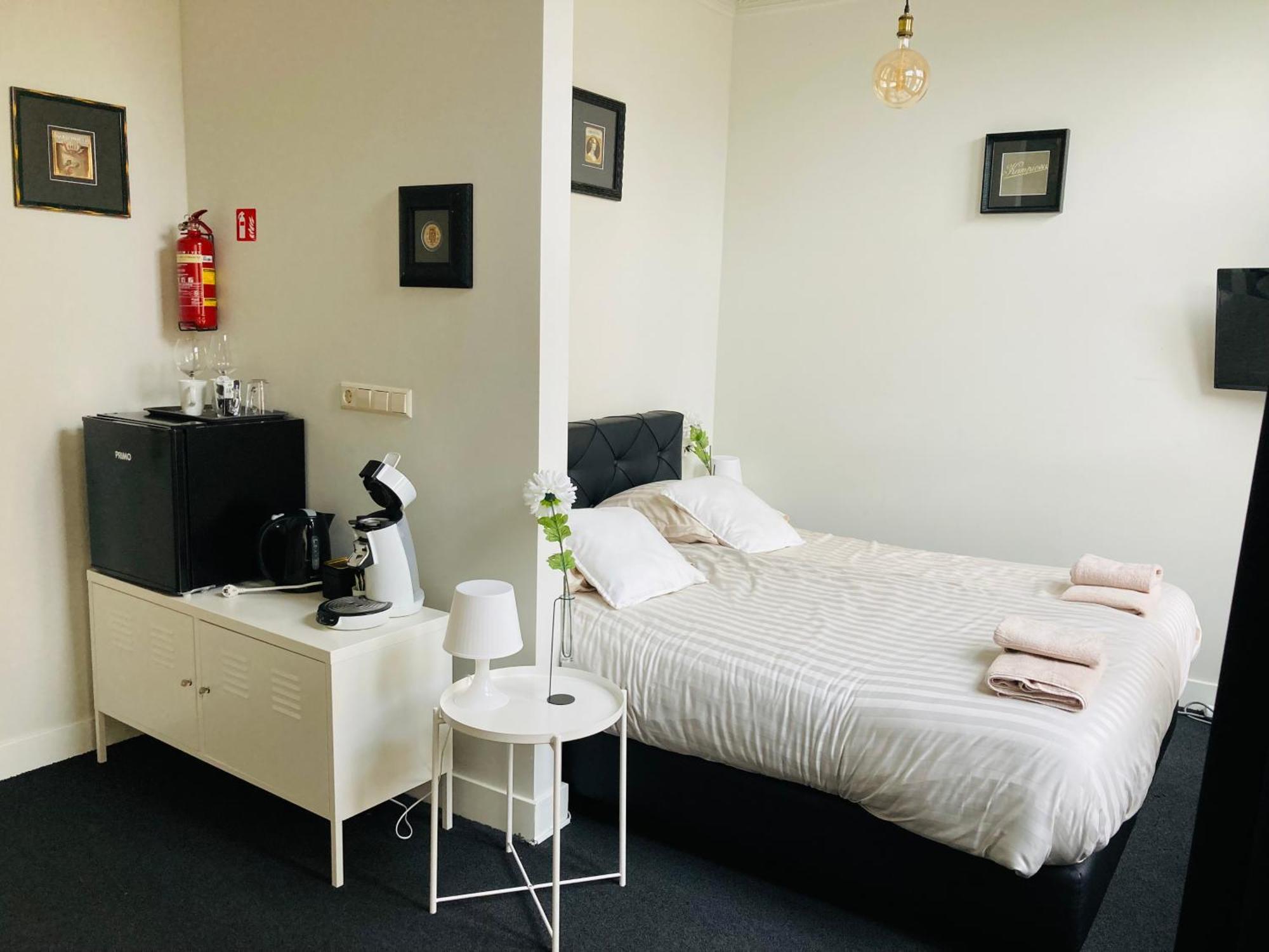 B&B With Or Without De Schuur Zierikzee Dış mekan fotoğraf